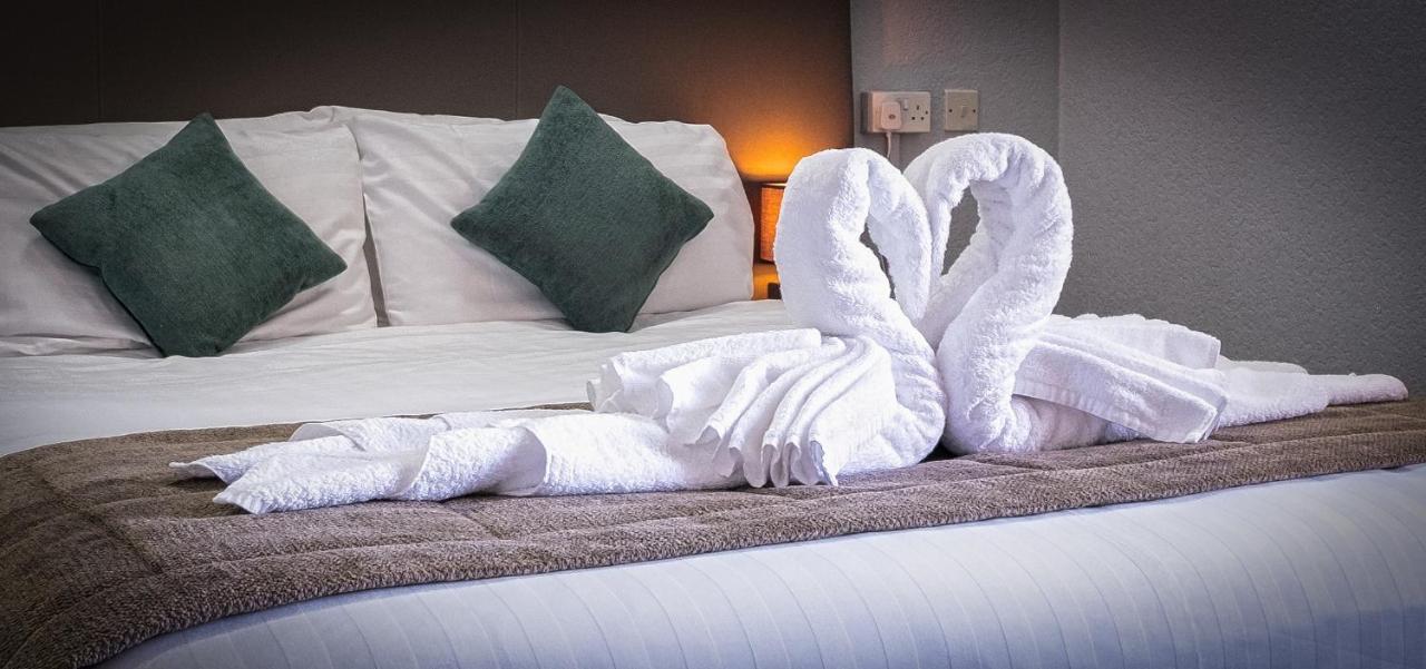 Royal Lion Hotel United Kingdom Buitenkant foto