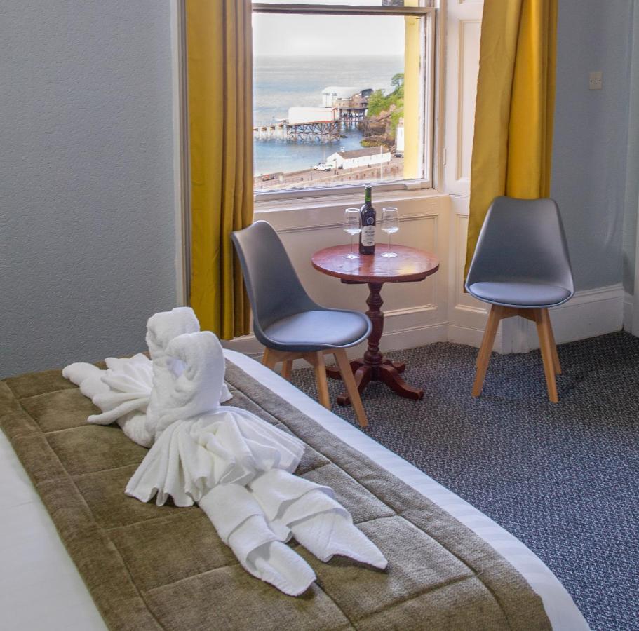 Royal Lion Hotel United Kingdom Buitenkant foto