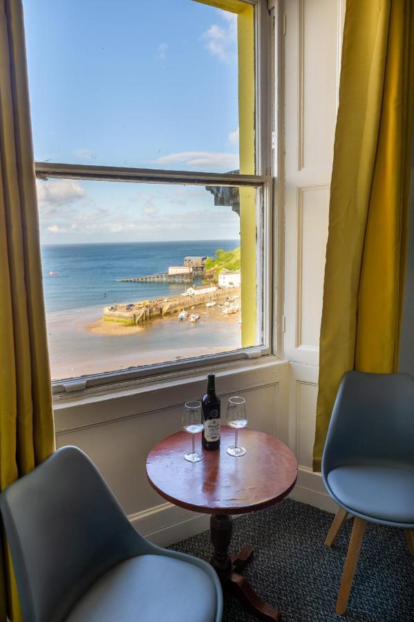 Royal Lion Hotel United Kingdom Buitenkant foto