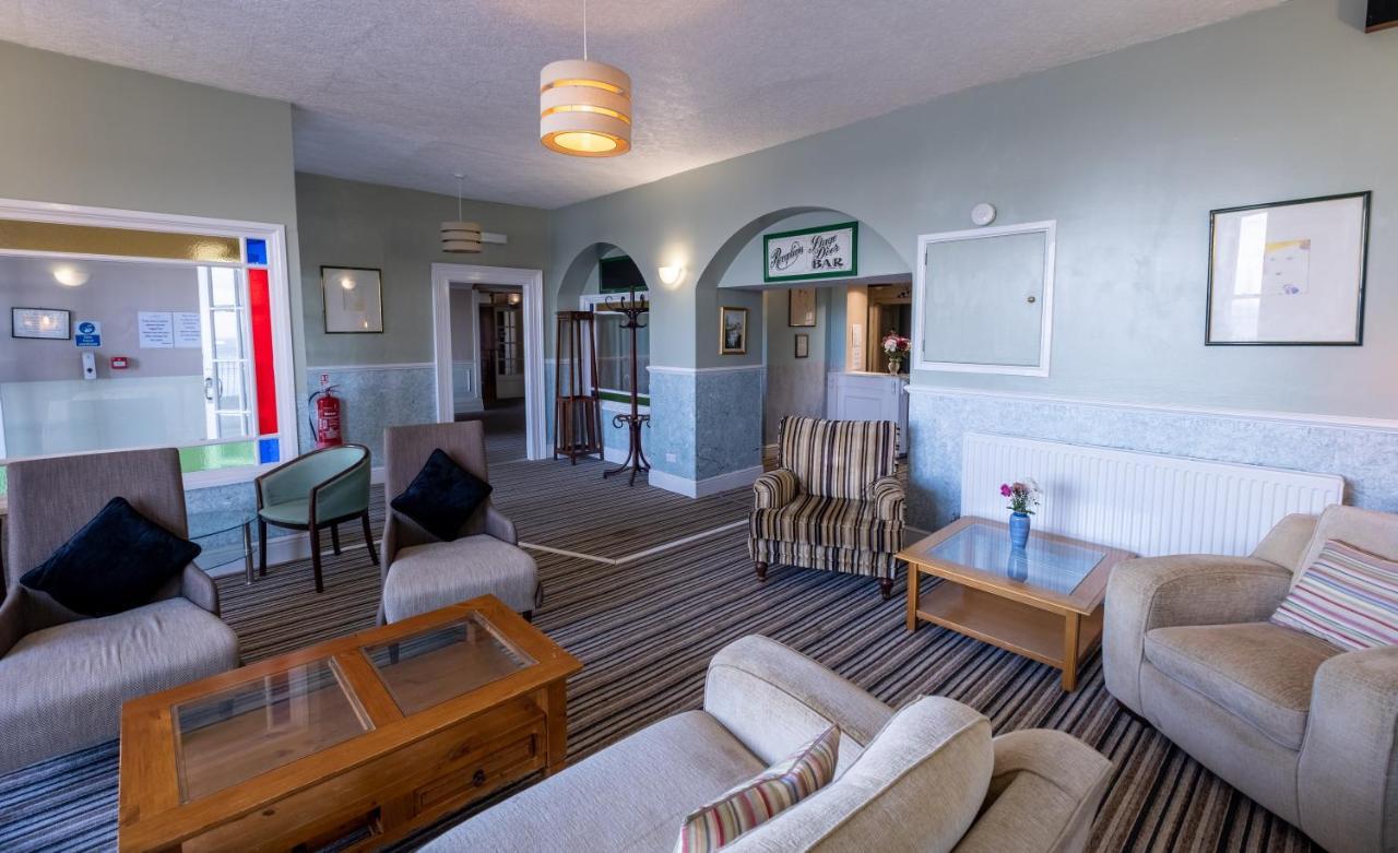 Royal Lion Hotel United Kingdom Buitenkant foto