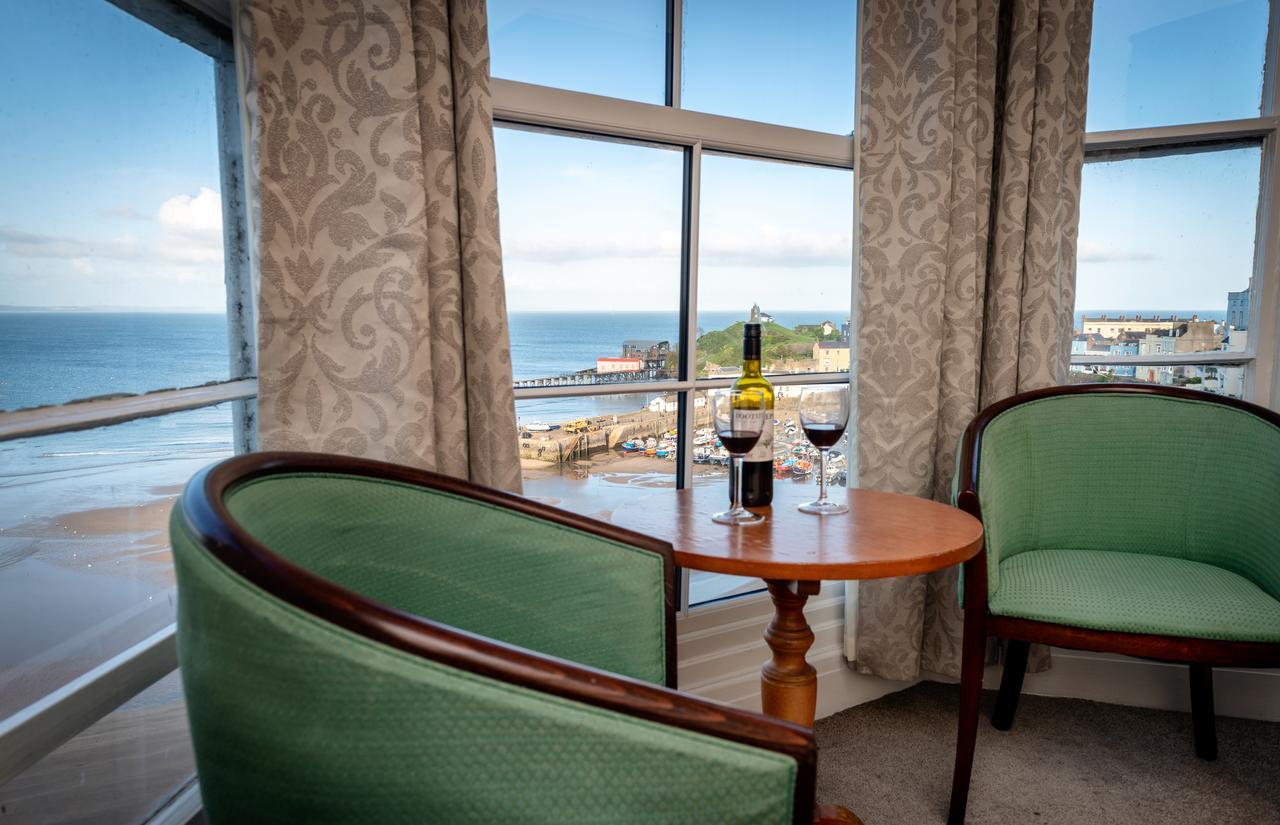 Royal Lion Hotel United Kingdom Buitenkant foto
